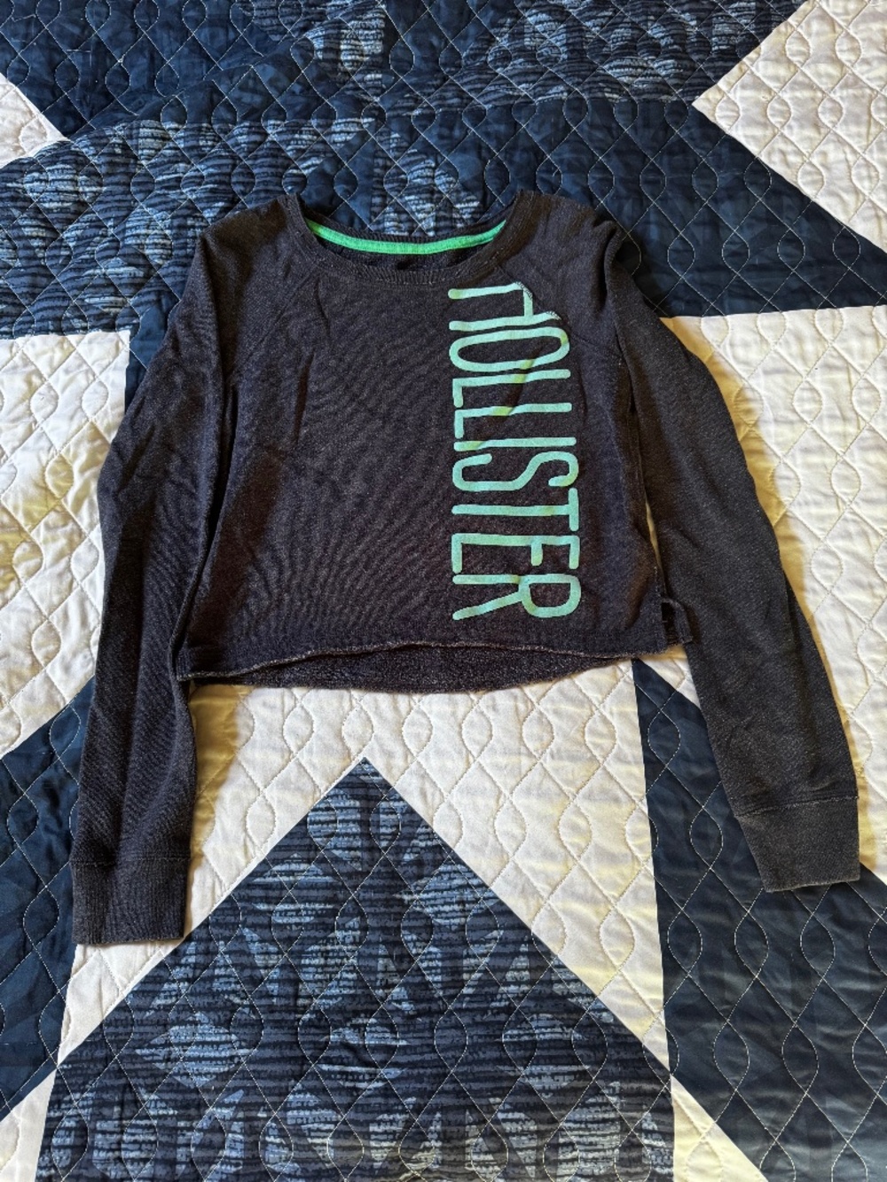 Hollister Crop Sweatshirt